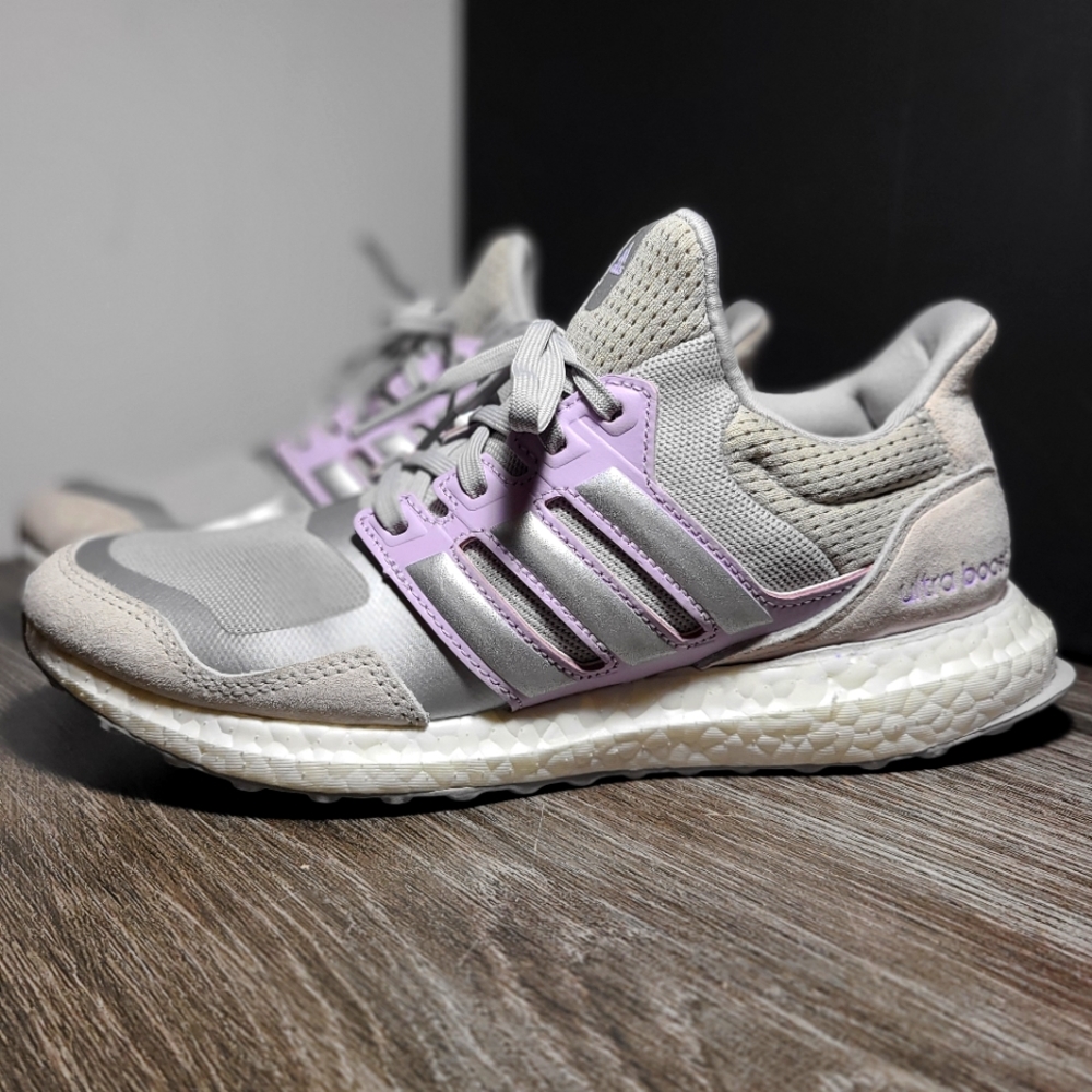 adidas Ultraboost DNA S&L Running Womens